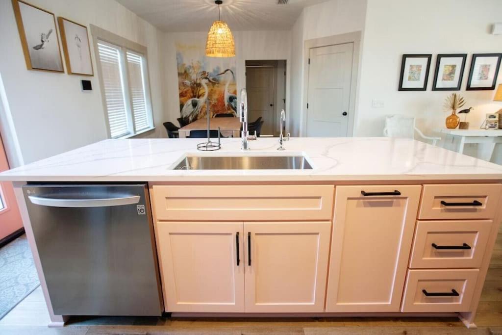 Coral Reef - Brand New Build, Pet Friendly, Private Pool! Sleeps 9! Villa Panama City Beach Eksteriør bilde